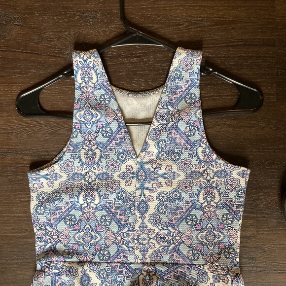 Aztec Dress - Picture 3 of 4